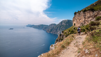 Sentiero degli Dei (Path of God), Costiera Amalfitana (Salerno). Trekking da Bomerano di Agerola a Positano in 4 ore.