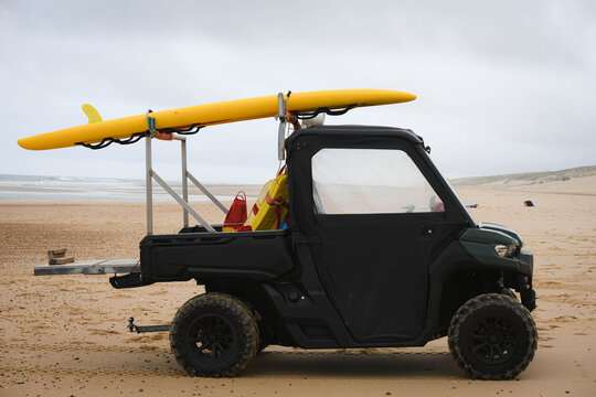 Rescue simulation with ambulance and firefighters on the coasts of southwest France.