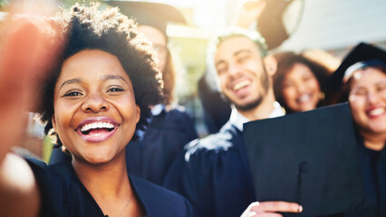 Happy woman, portrait and graduation with selfie for memory, photography or celebration at campus. Female person, graduate or group of students with smile for picture or future together at university