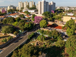 Fototapeta premium Fotos aéreas da cidade de campinas
