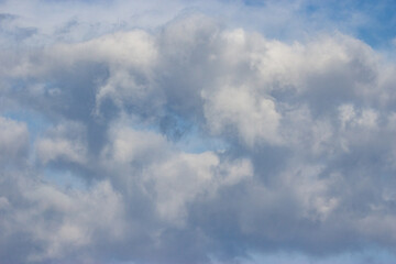 clouds in the blue sky