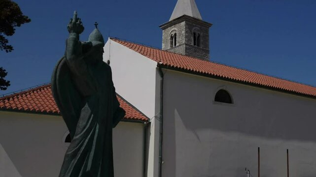 Statue of Gregory of Nin