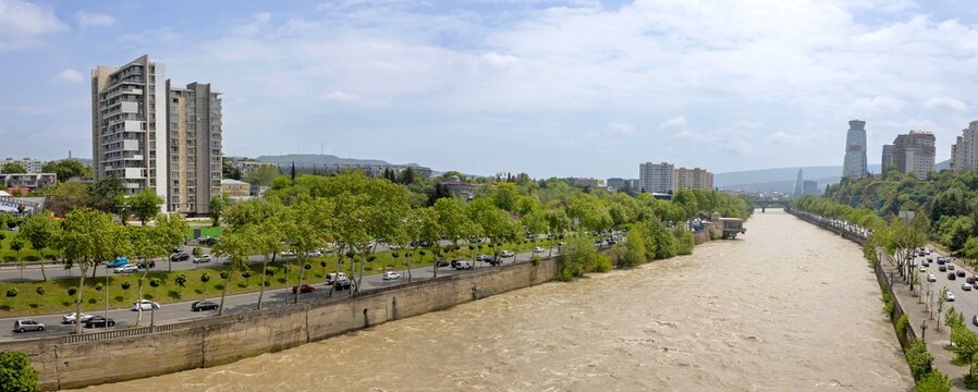 A view of Kura (Mtkvari) River and Tbilisi