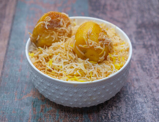 aloo biryani in a bowl