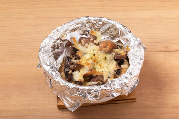 ブラウンマッシュルームのチーズ焼き