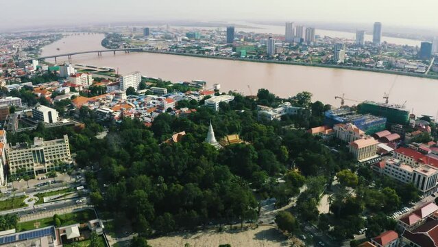 Wat Phnom Central Roundabout in Phnom Penh City Cambodia, Biggest roundabout, with view of River