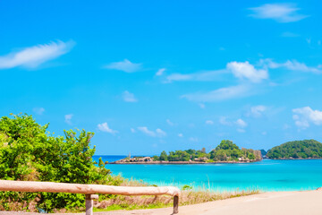 Fototapeta premium island and ocean background