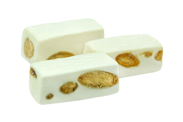 Weisser Nougat mit Mandeln und Hintergrund transparent PNG cut out