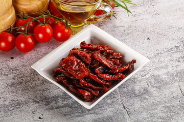 Homemade dry tomatoes with oil