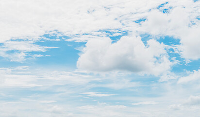 Fototapeta premium sky, fluffy white clouds, freedom, beautiful light