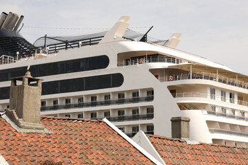 Naklejka premium Kreuzfahrtschiff in Bergen, Norwegen
