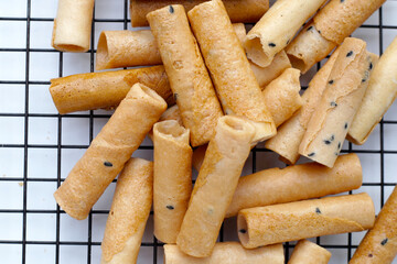 Thai snack, crispy coconut rolls