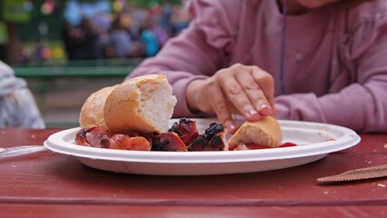 picnic, picnic event, quick meal, roasted, sausage, snack, summer, summer picnic, tasty, tomato ketchup, atherosclerosis, bake roll, barbecue, bbq, bratwurst, bread roll, burnt food, cancer, carcinoge