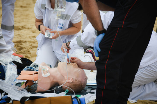 Rescue simulation with ambulance and firefighters on the coasts of southwest France.