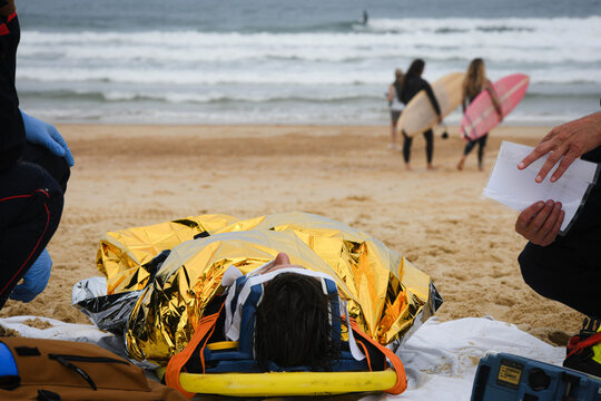 Rescue simulation with ambulance and firefighters on the coasts of southwest France.