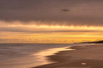 morze , plaża , chmury , sztorm , fale, Bałtyk, morze Bałtyckie, wydmy, © Daniel Folek