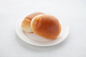 ロールパン バターロール テーブル