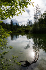 Bergpanorama und Naturwunder: Die Koppenwinkellacke in Obertraun, Salzkammergut, Österreich