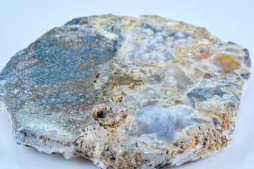 天然石で作られたプレートのクローズアップ