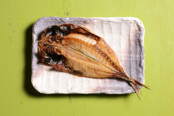 鯵の干物