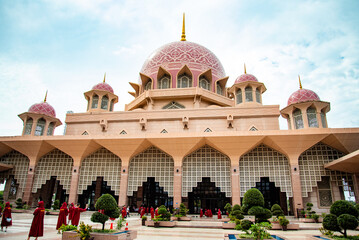 クアラルンプールにあるピンクモスク美しい風景