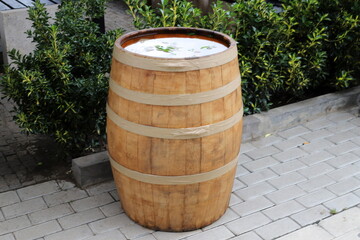 Large barrel for transporting liquids.