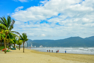 ベトナムにあるダナンの美しいミーケビーチ