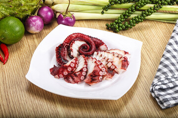 Jamanese cuisine - sashimi with octopus