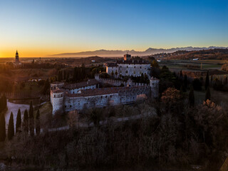 Obraz premium The ancient manor of Villalta at sunset. Pearl three the hills of Friuli.