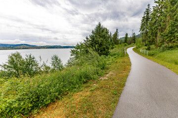 Bicycle route for a trip around Lake Czorsztyn, panorama of the Tatra Mountains