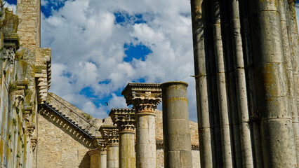 Il complesso della Santissima Trinit&agrave;, detto anche l'Incompiuta di Venosa, Potenza, Basilicata. Italy