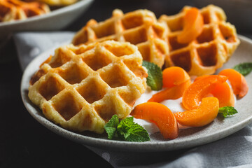 Cottage cheese wafers with apricots 