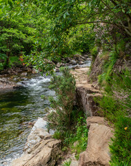 Fototapeta premium walking the Aberglaslyn Pass in North Wales