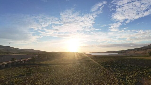 Sorvolo della riserva naturalistica  del lago poma prosciugato dalla forte siccit&agrave; che ha colpito la nostra Sicilia