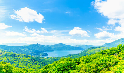 初夏の箱根・芦ノ湖 © oka