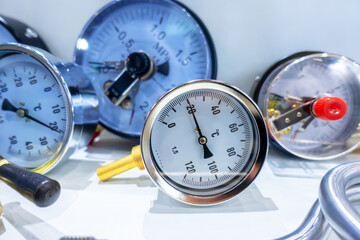 Bimetal thermometers for temperature measurement in heating, water supply and gas supply systems.