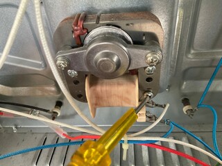 Repair electrical appliances,Repairing Electronic Components Using a Screwdriver Screw Driver
