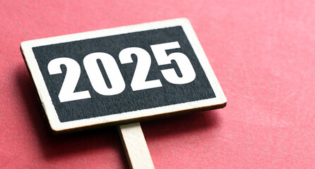 2025 plans with digital marketing concepts,business team and goals