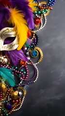 Naklejka premium Brightly feathered mask for carnival with grey background