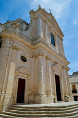 La città bianca di Locorotondo, Brindisi, Puglia. Italia