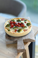 Delicious salty pie with vegetables