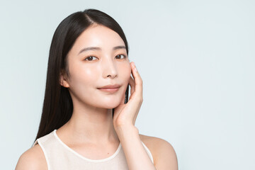 若く美しいアジア人のビューティーイメージ	