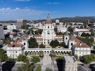 Obraz premium Pasadena City Hall from Above in the Morning