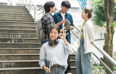 Obraz premium Portrait image of a group of Asian students at university.