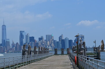 Panorama Manhattanu z Liberty Island © Ewa