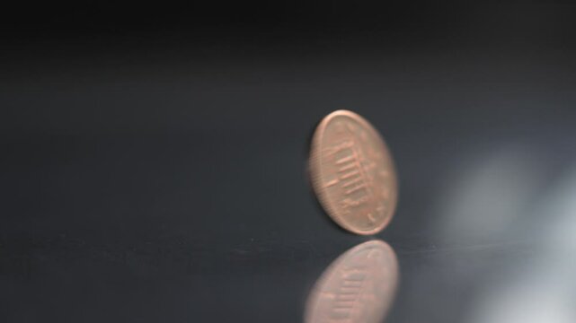 One Penny coin rotating slow motion, 0,01 &pound;