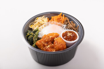 鶏のチリソース　ビビンバ弁当