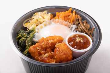 鶏のチリソース　ビビンバ弁当
