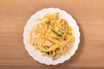 蒸し鶏とキュウリ　穂先メンマ和え