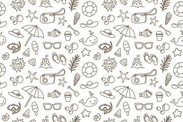 Seamless pattern with beach items